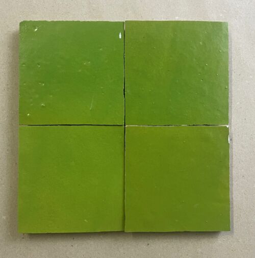 Zellige Fliesen Limettengrün 10x10 cm – lebendige grüne Glasur mit natürlicher Oberfläche